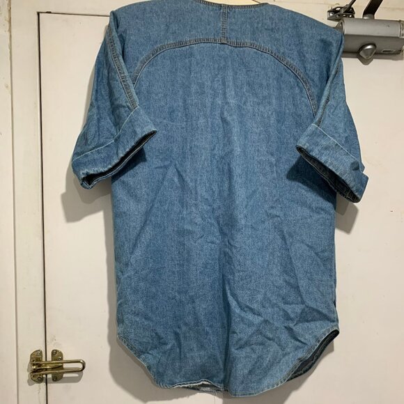 VINTAGE MONIQUE FASHIONS EMBROIDERY STUDS DENIM SHIRT JACKETS SIZE 8 - Picture 3 of 8